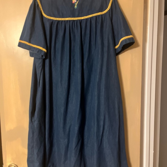 Embroidered Blue Dress - Picture 6 of 7